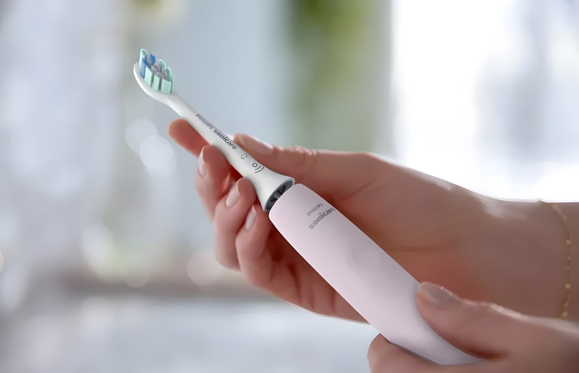 How to Maintain and Prolong the Lifespan of Your Electric Toothbrush